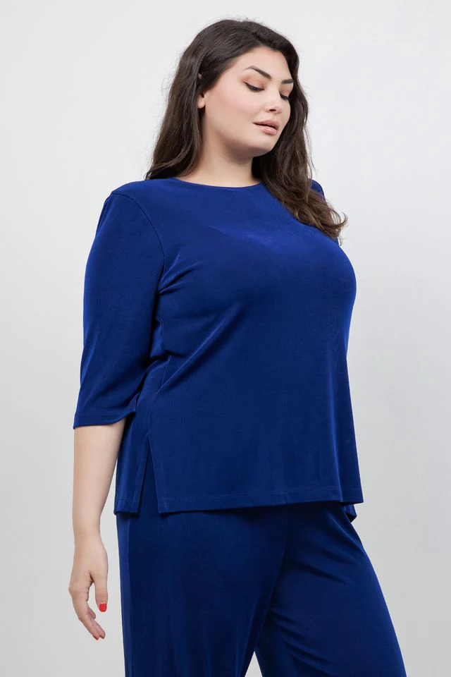 Vikki Vi Classic Royal Blue 3/4 Sleeve Top - Image 4
