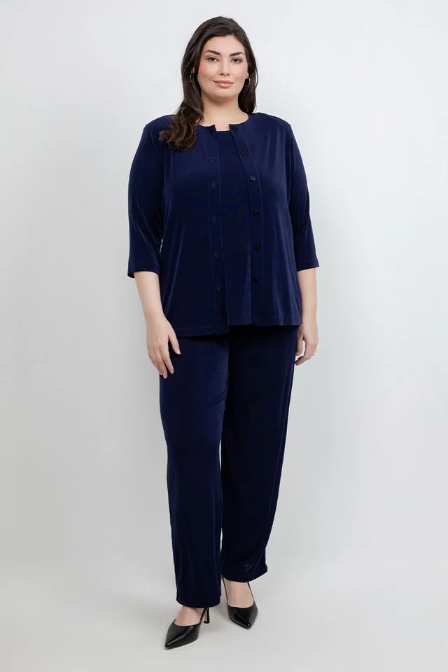 Vikki Vi Classic Navy 3/4 Sleeve Cardigan - Image 4
